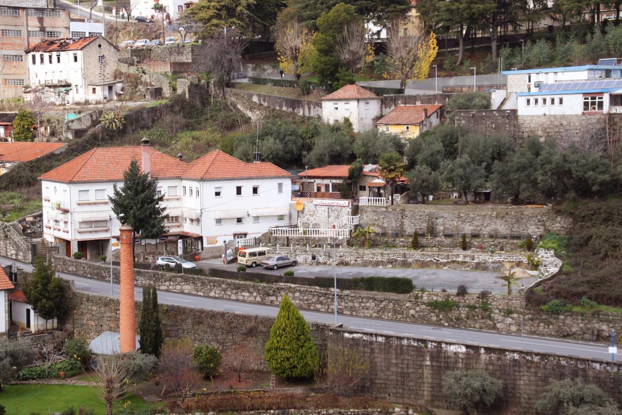 Hotel Mikotania à Covilhã Extérieur photo